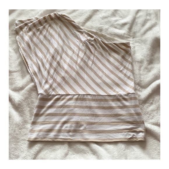 💓White House Black Market One Shoulder Top - Picture 5 of 12